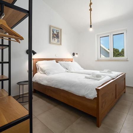 Luxury Apartments Villa San Avia Banjole Εξωτερικό φωτογραφία